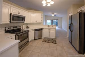 324 NW 107th Ave, Pembroke Pines, FL 33026, Sold 04/06/18