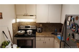 666 W 81st St, Hialeah, FL 33014, Sold 03/01/18