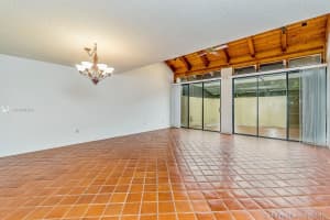 8713 SW 79th Pl, Miami, FL 33143, Sold 05/07/18