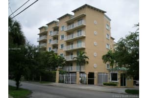 2475 NW 16th St Rd, Miami, FL 33125, Sold 05/23/18