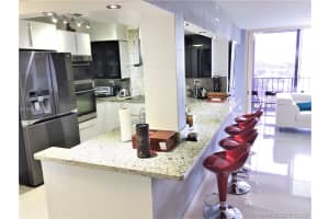 400 Leslie Dr, Hallandale Beach, FL 33009, Sold 02/26/18