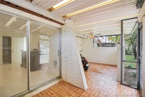 9632 Oakburst Ln E9, Tamarac, FL 33321, Sold 03/16/18