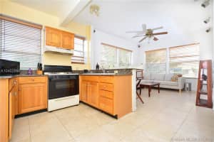 1320 Drexel Ave, Miami Beach, FL 33139, Sold 04/18/18