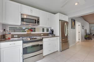 1922 Tudor Rd, North Palm Beach, FL 33408, Sold 09/13/18