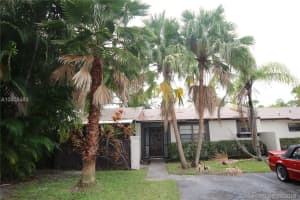 62 Seminole Ct W, Royal Palm Beach, FL 33411, Sold 03/02/18