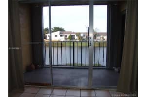 15470 SW 82nd Ln, Miami, FL 33193, Sold 04/05/18