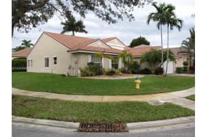 392 SW 187th Ave, Pembroke Pines, FL 33029, Sold 04/30/18