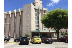 9682 Fontainebleau Blvd, Miami, FL 33172, Sold 03/28/18