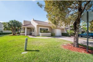 10250 NW 52nd Ln, Doral, FL 33178, Sold 06/29/18
