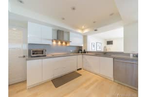 200 Ocean Ln Dr, Key Biscayne, FL 33149, Sold 09/26/18