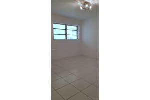 1030 9th St, Miami Beach, FL 33139, Sold 05/15/18