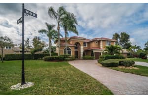 577 NW 120th Dr, Coral Springs, FL 33071, Sold 04/10/18