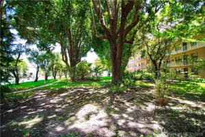 500 NE 2nd St, Dania Beach, FL 33004, Sold 05/16/18