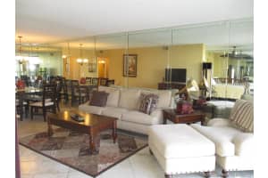 400 Leslie Dr, Hallandale Beach, FL 33009, Sold 04/13/18