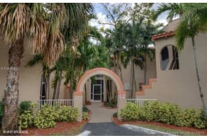365 SW 86th Ave, Pembroke Pines, FL 33025, Sold 03/13/18