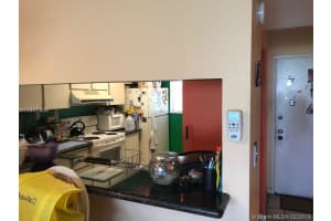 8881 Fontainebleau Blvd #203b, Miami, FL 33172, Sold 07/26/18