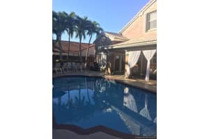 16032 SW 83rd St, Miami, FL 33193, Sold 07/27/18