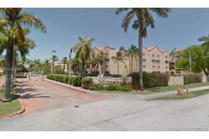 6135 NW 186th St, Hialeah, FL 33015, Sold 04/13/18