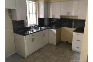 6135 NW 186th St, Hialeah, FL 33015, Sold 04/13/18