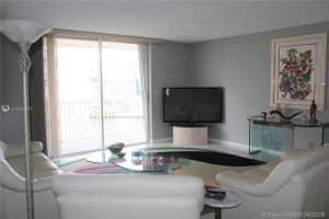 137 Golden Isles Dr, Hallandale Beach, FL 33009, Sold 06/18/18