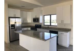 20530 SW 316th St, Homestead, FL 33030, Sold 05/31/19