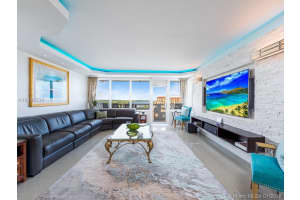 3111 N Ocean Dr APT 1401, Hollywood, FL 33019, Sold 11/06/19
