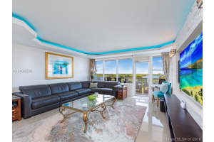 3111 N Ocean Dr APT 1401, Hollywood, FL 33019, Sold 11/06/19