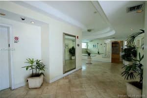 710 Washington Ave, Miami Beach, FL 33139, Sold 06/01/18