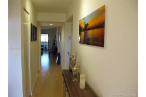 545 SE 12th St APT 104, Dania Beach, FL 33004, Sold 05/11/18