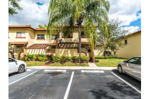 8957 Springtree Lakes Dr, Sunrise, FL 33351, Sold 04/03/18