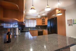 19631 Cypress Ct, Hialeah, FL 33015, Sold 06/04/18