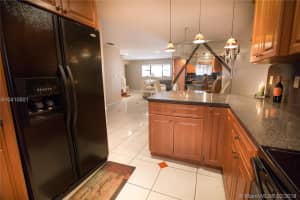 19631 Cypress Ct, Hialeah, FL 33015, Sold 06/04/18
