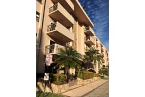 1301 NE 7th St, Hallandale Beach, FL 33009, Sold 03/30/18