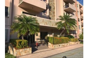 1301 NE 7th St, Hallandale Beach, FL 33009, Sold 03/30/18