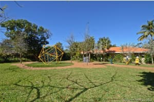 2200 NE 33rd Ave #17e, Fort Lauderdale, FL 33305, Sold 03/01/18