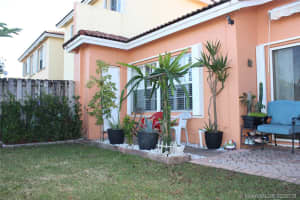 10180 SW 162nd Pl, Miami, FL 33196, Sold 04/16/18