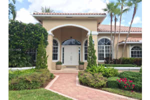 2590 SW 105th Terrace, Davie, FL 33324, Sold 11/19/18