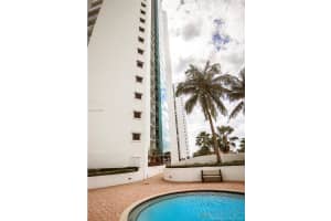 16425 Collins Ave, Sunny Isles Beach, FL 33160, Sold 04/24/18