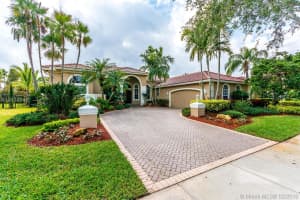 304 Egret Ln, Weston, FL 33327, Sold 05/11/18