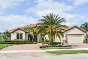 6842 SE Pierre Cir, Stuart, FL 34997, Sold 09/14/18