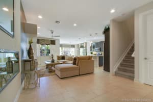 100 NW 69th Cir, Boca Raton, FL 33487, Sold 08/30/18