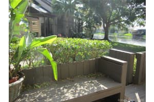 2190 Bayberry Dr, Pembroke Pines, FL 33024, Sold 04/04/18