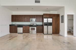 935 Euclid Ave, Miami Beach, FL 33139, Sold 05/11/18