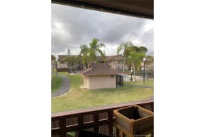 11231 SW 88th St #215d, Miami, FL 33173, Sold 05/18/18
