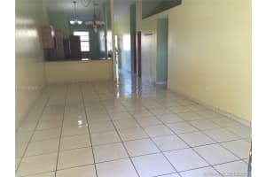 6708 NW 193rd Ln, Hialeah, FL 33015, Sold 04/19/18