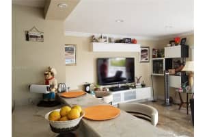 120 Golden Isles Dr #32b, Hallandale Beach, FL 33009, Sold 08/01/18