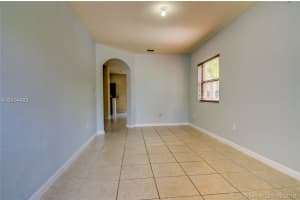 369 NE 37th Ave, Homestead, FL 33033, Sold 04/11/18