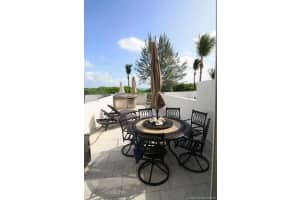 5445 Collins Ave, Miami Beach, FL 33140, Sold 04/16/18