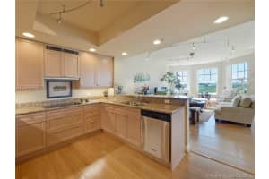 400 US-1, Jupiter, FL 33477, Sold 05/25/18