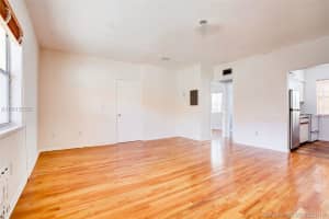 736 13th St, Miami Beach, FL 33139, Sold 03/30/18